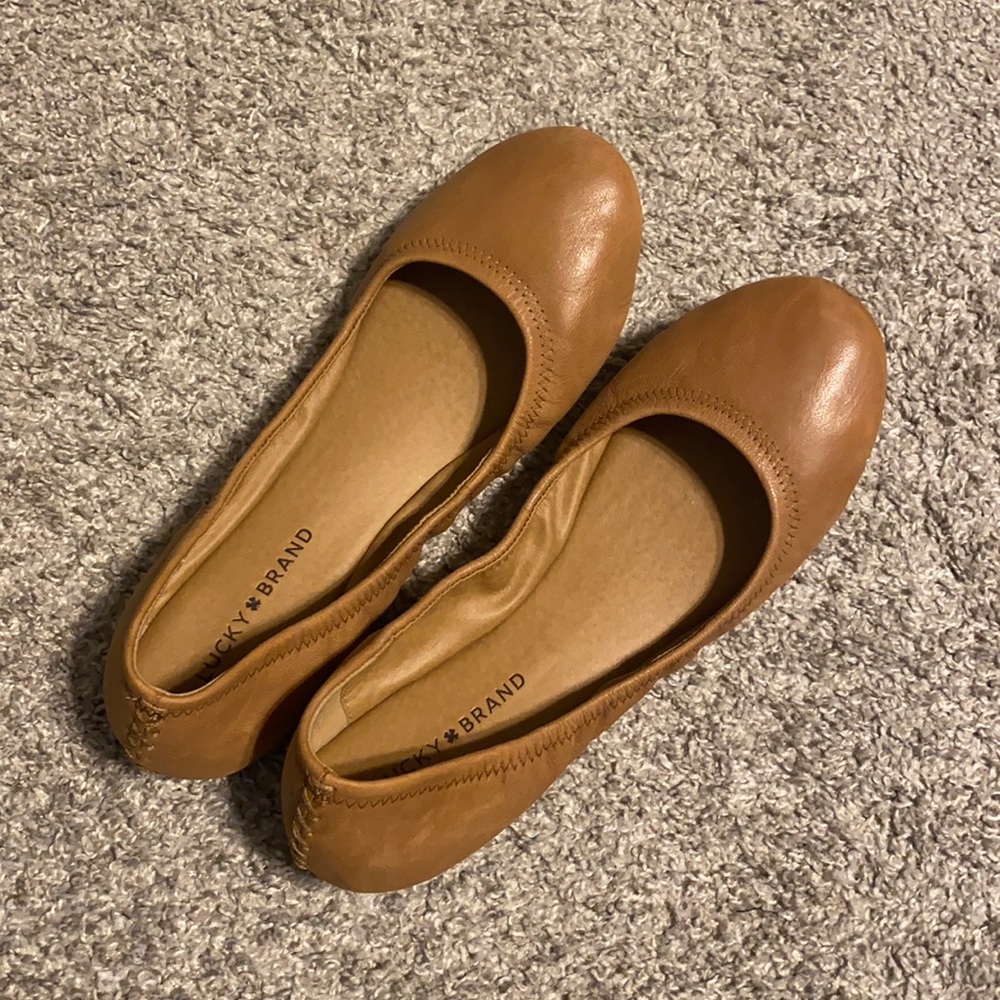 Lucky🍀Brand flats